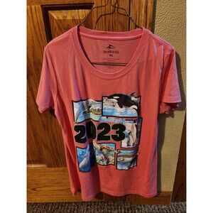 NEW 2023 SEA WORLD Animals ADULT XL PINK T-SHIRT SPARKLEY/GLITTER & PRETTY!